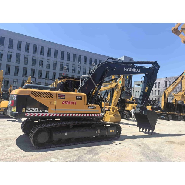 2025 Hyundai R220-48181620