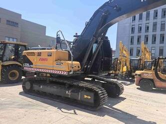 2025-hyundai-r220-1468080-48181621