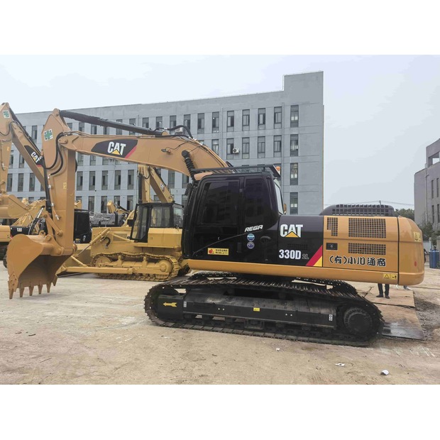 2025 Caterpillar 330D-48182154