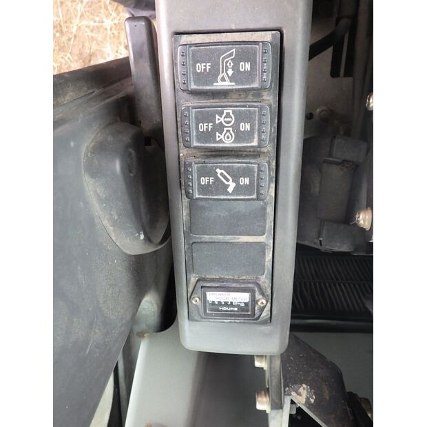 2006 Hitachi ZX870H-3-48182954