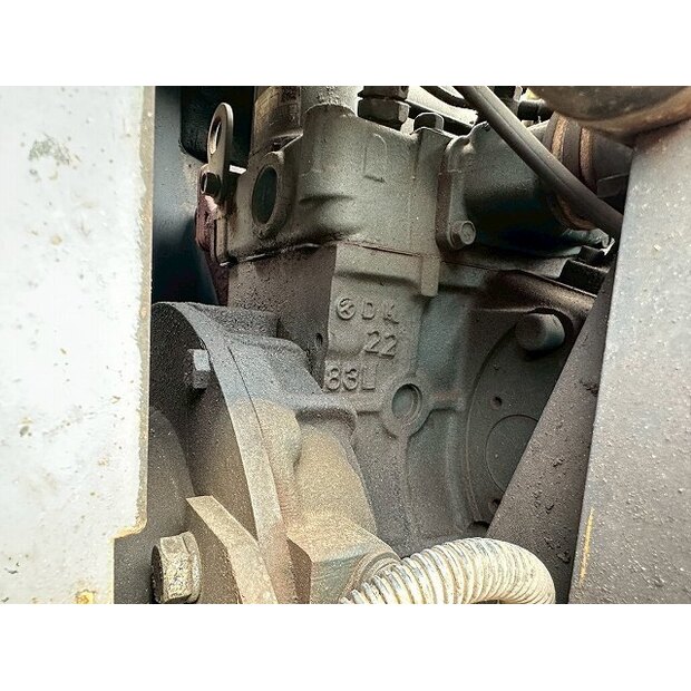 2010 فوروكاوا URW295CD-48183544