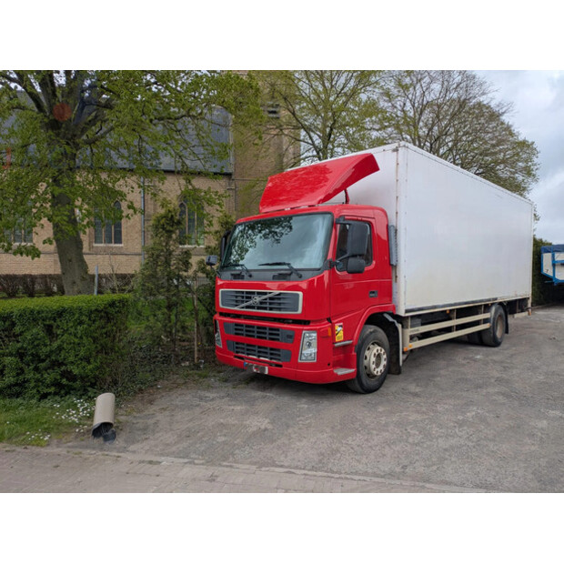 2002 Volvo FM-48184659