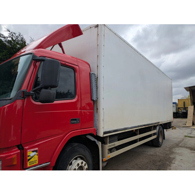 2002 Volvo FM-48184663