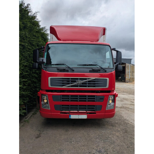 2002 Volvo FM-48184670