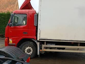 2002-volvo-fm-1468101-48184673