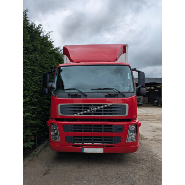 2002 Volvo FM-48184679