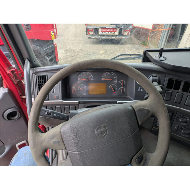 2002 Volvo FM-48184699