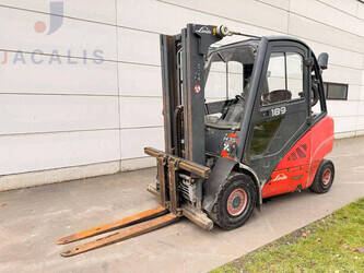 Image for FORKLIFTS 2012 Linde H35D-01