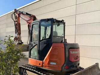 2013-hitachi-zx65usb-5a-clr-1468109-48184876