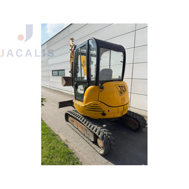 2005 جيه سي بي 8032-48184929