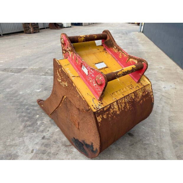 2018 OilQuick OQ70/55-48185938