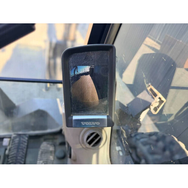 2014 Volvo 180D-48186062