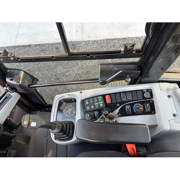 2019 Caterpillar 910M-48186803