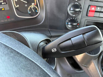 2020-mercedes-benz-atego-1116-48187356