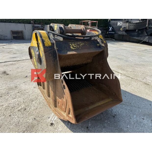 2018 MB BF90.3 S4-48194269