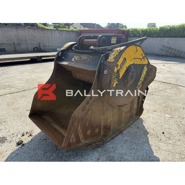 2018 MB BF90.3 S4-48194273