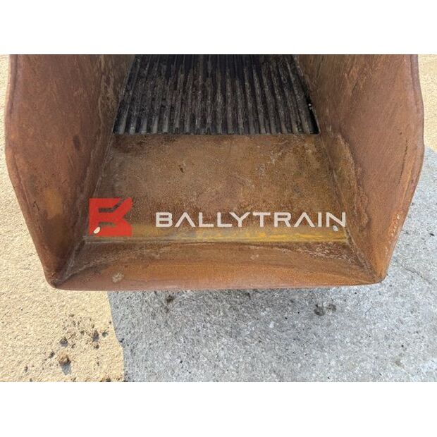 2018 MB BF90.3 S4-48194295