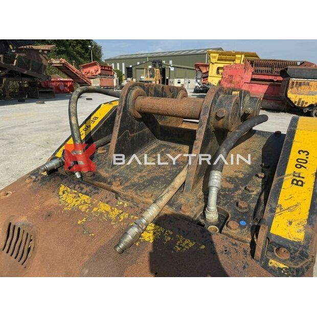 2018 MB BF90.3 S4-48194313
