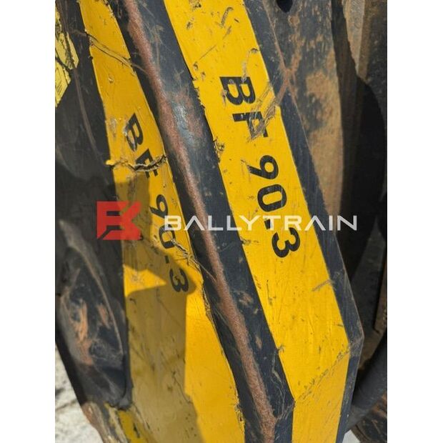 2018 MB BF90.3 S4-48194615