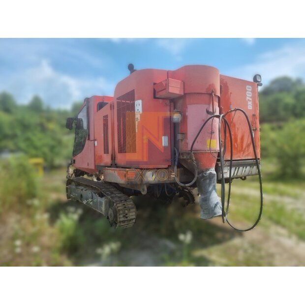2011 تامروك DX700-48196838