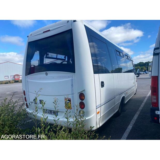 2009 Iveco 65C18-48199720