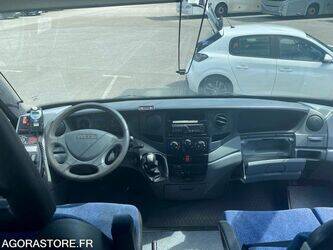 2009-iveco-65c18-1468243-48199732