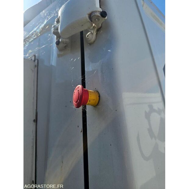 2023 Iveco 35S14N-48199822