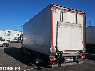 2016-iveco-eurocargo-1468256-48200053