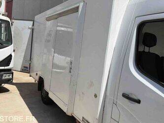 renault-master-1468258-48200127