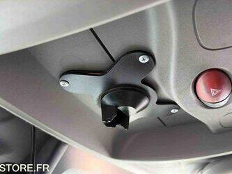 renault-master-1468258-48200152