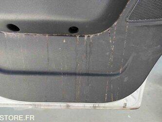 renault-master-1468258-48200167