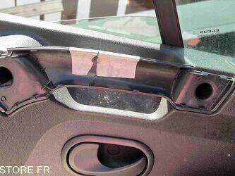 renault-master-1468258-48200175