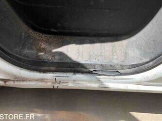 renault-master-1468258-48200189