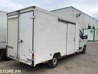 renault-master-1468259-48200249