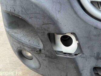 renault-master-1468259-48200265