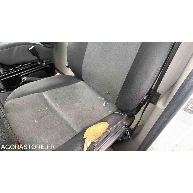 Renault Master-48200269