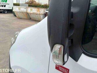 renault-master-1468259-48200276