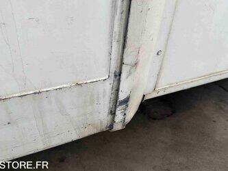 renault-master-1468259-48200278