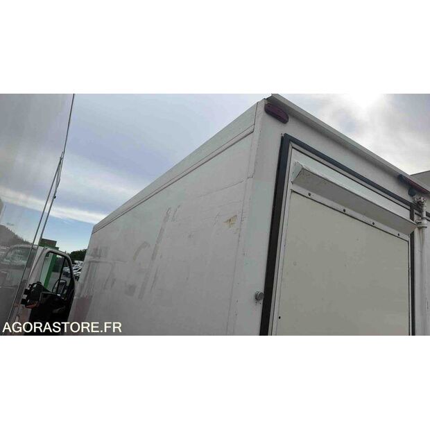 Renault Master-48200279