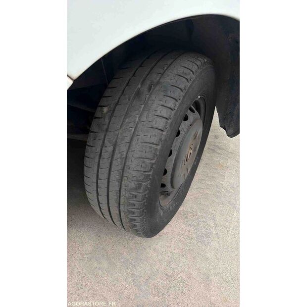 Renault Master-48200281