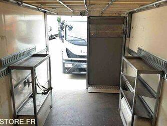 renault-master-1468259-48200284