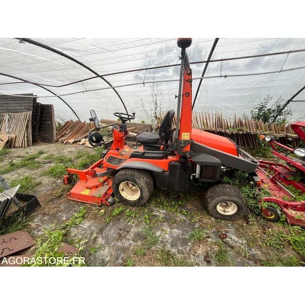 2009 KUBOTA F3680-48200305