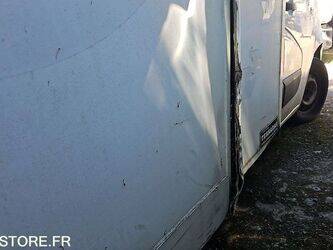 renault-master-1468263-48200465