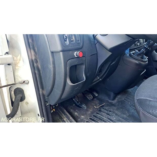Renault Master-48200469