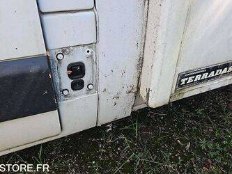 renault-master-1468263-48200482