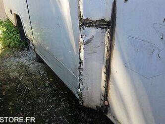 renault-master-1468263-48200498