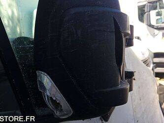 renault-master-1468263-48200499