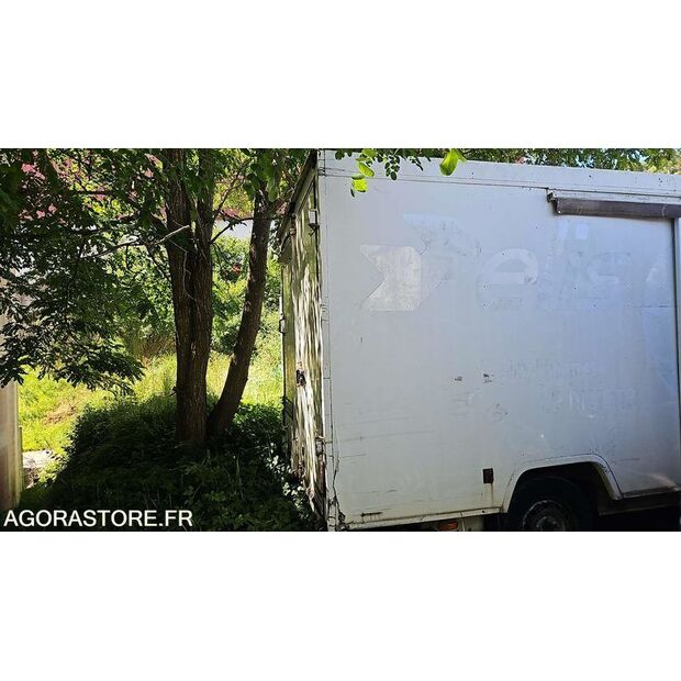 Renault Master-48200511