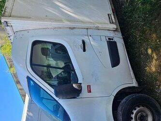 renault-master-1468263-48200512