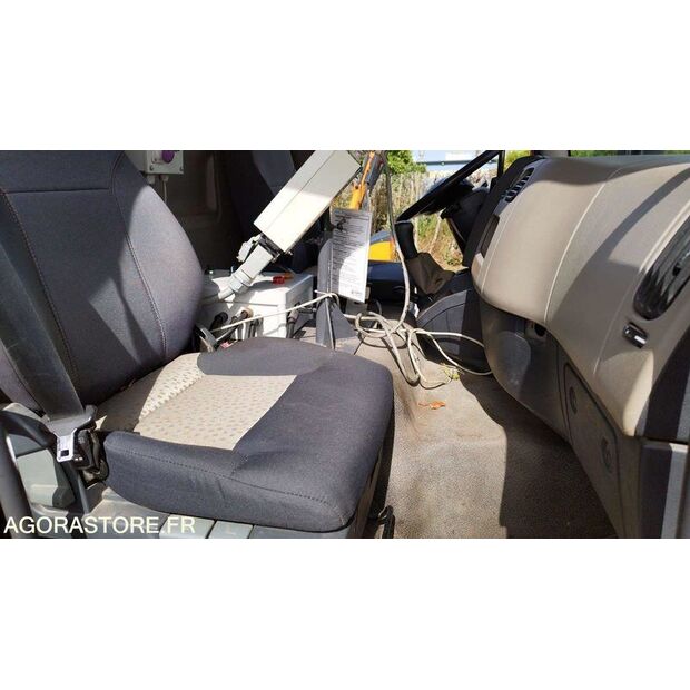 2009 Renault Midlum-48200624